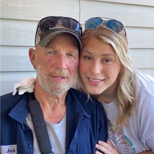 Meet your Posher, Lynnsy